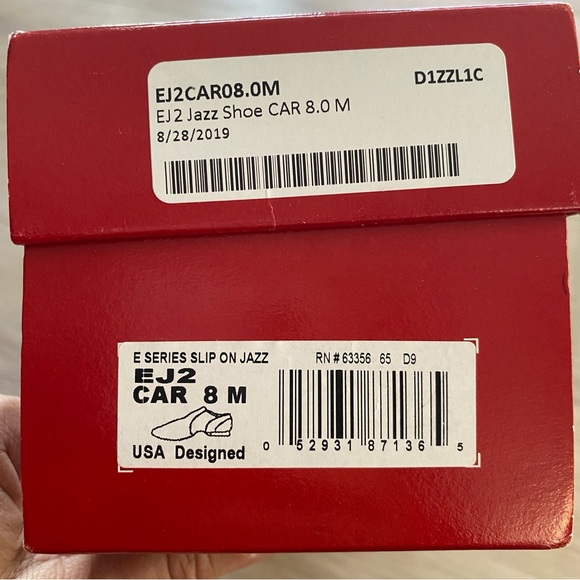 NEW in box Capezio Jazz shoes. - Picture 2 of 3